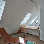 Haus Fuenf Mit 2 Und Studio-loft Mit Terrasse *