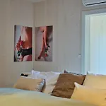 Daire Haus Fuenf Mit 2 Und Studio-loft Mit Terrasse