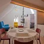 Daire Haus Fuenf Mit 2 Und Studio-loft Mit Terrasse