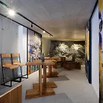 Haus Fuenf Mit 2 Und Studio-loft Mit Terrasse * Melk