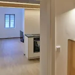 Haus Fuenf Mit 2 Und Studio-loft Mit Terrasse Apartmán *