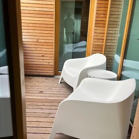 Haus Fuenf Mit 2 Und Studio-loft Mit Terrasse