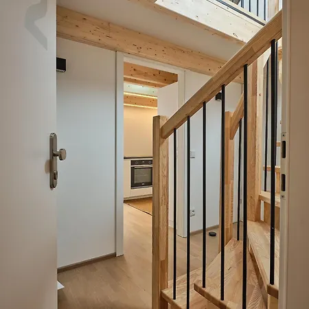 Haus Fuenf Mit 2 Und Studio-loft Mit Terrasse * Melk