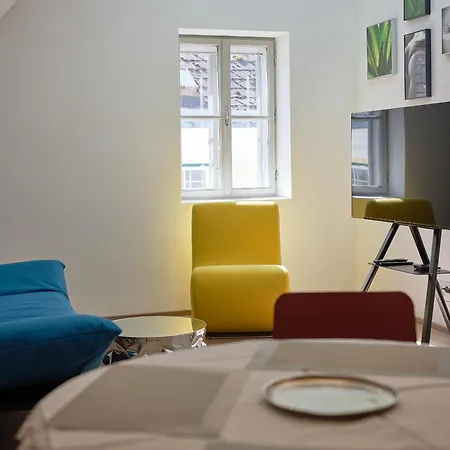 Appartement Haus Fuenf Mit 2 Und Studio-loft Mit Terrasse
