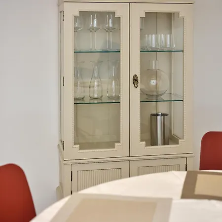 Haus Fuenf Mit 2 Und Studio-loft Mit Terrasse * Melk