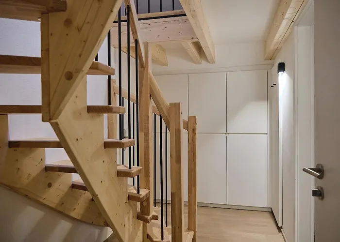 Apartment Haus Fünf Mit 2 Und Studio-loft Mit Terrasse *