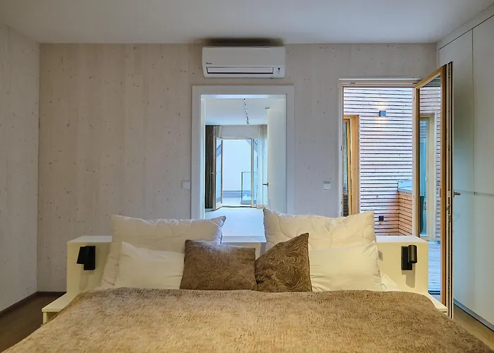 Haus Fuenf Mit 2 Und Studio-loft Mit Terrasse דירה *