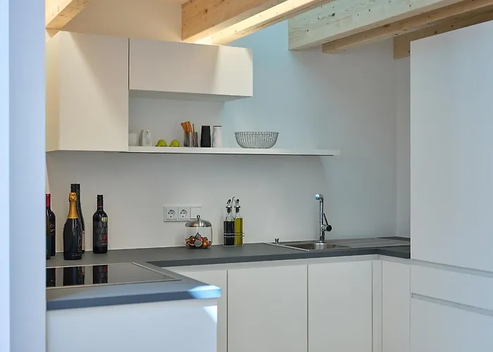 Haus Fünf Mit 2 Und Studio-loft Mit Terrasse Apartment *