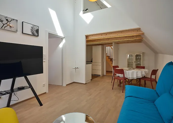 Haus Fünf Mit 2 Und Studio-loft Mit Terrasse Melk