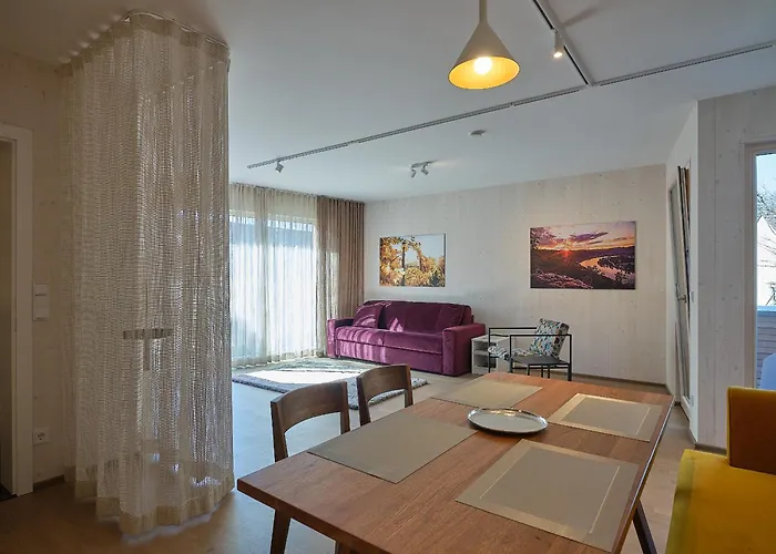 Haus Fuenf Mit 2 Und Studio-loft Mit Terrasse * מלק