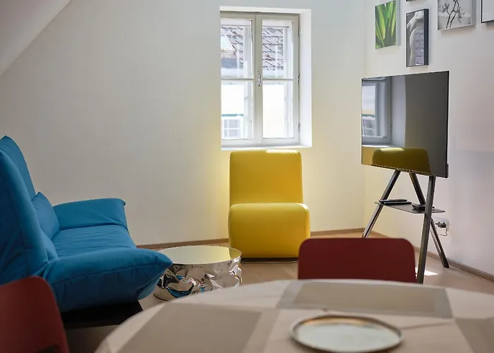 Haus Fünf Mit 2 Und Studio-loft Mit Terrasse