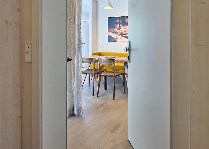 Haus Fuenf Mit 2 Und Studio-loft Mit Terrasse דירה *